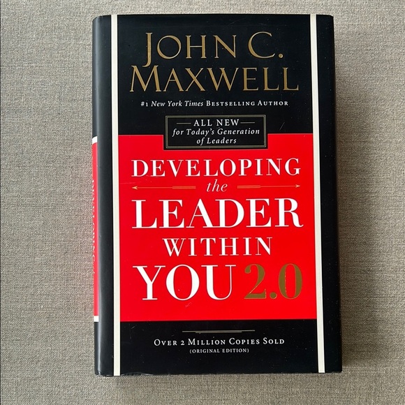 Developing the Leader Within You 2.0 by John C. Maxwell - Picture 1 of 3